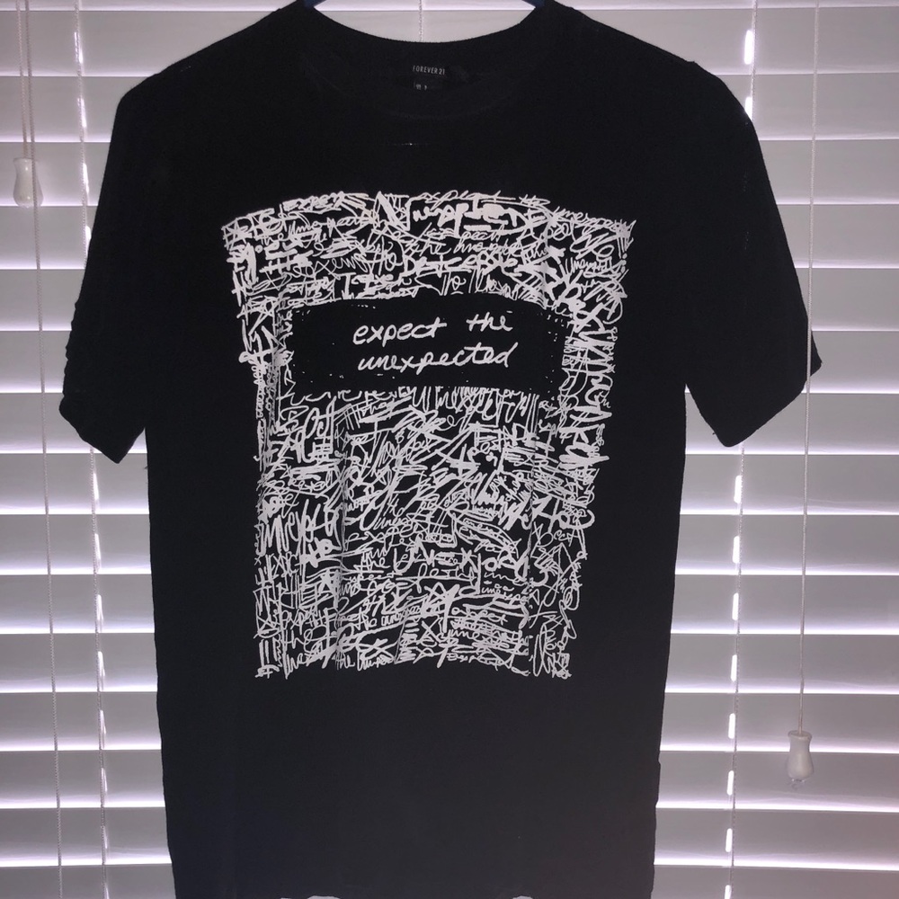 FOREVER 21 | black & white t-shirt